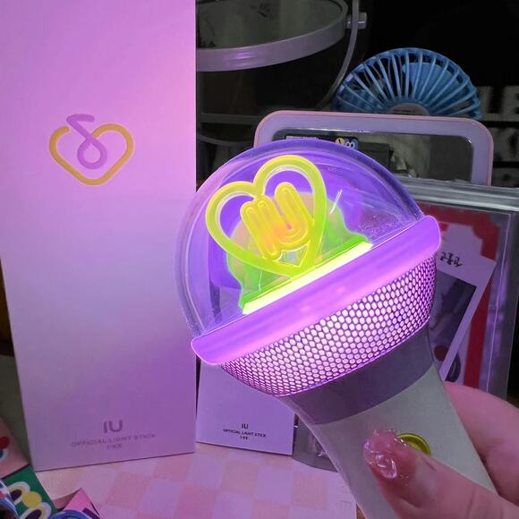 IU Concert Lightstick 3.0 - Picture 5 of 6